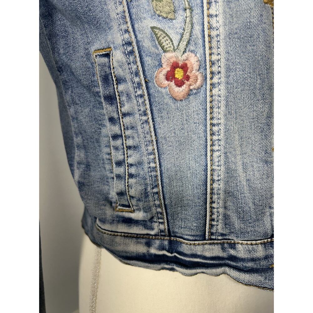 Thrashed Cottage core JouJou Denim Embroidered Ladies S or girl jacket Sz 14 L - Picture 5 of 16
